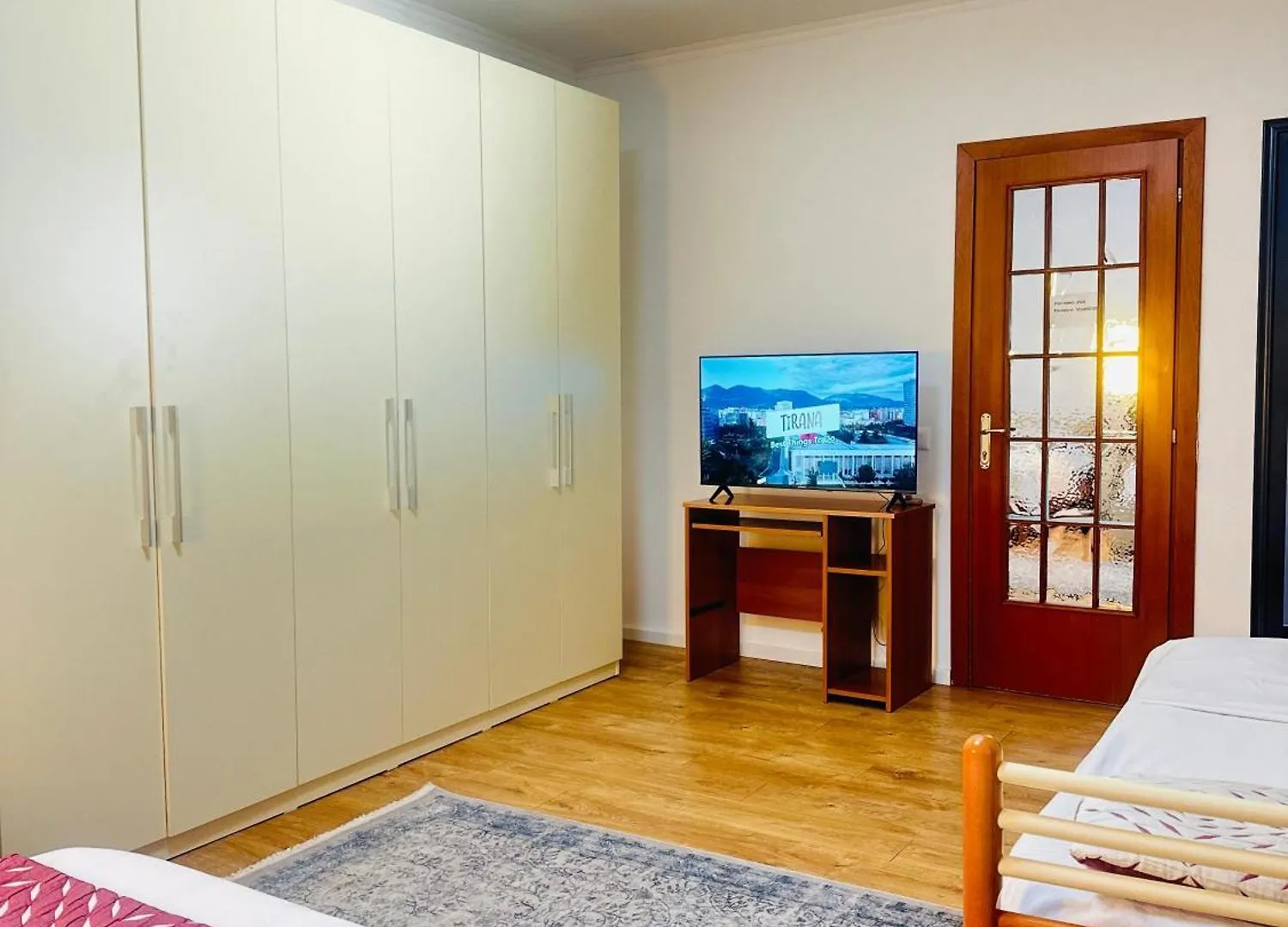 Central Duplex Tirana Up To 10 Guests 2 Baths & Kitchen 0*,  Albania